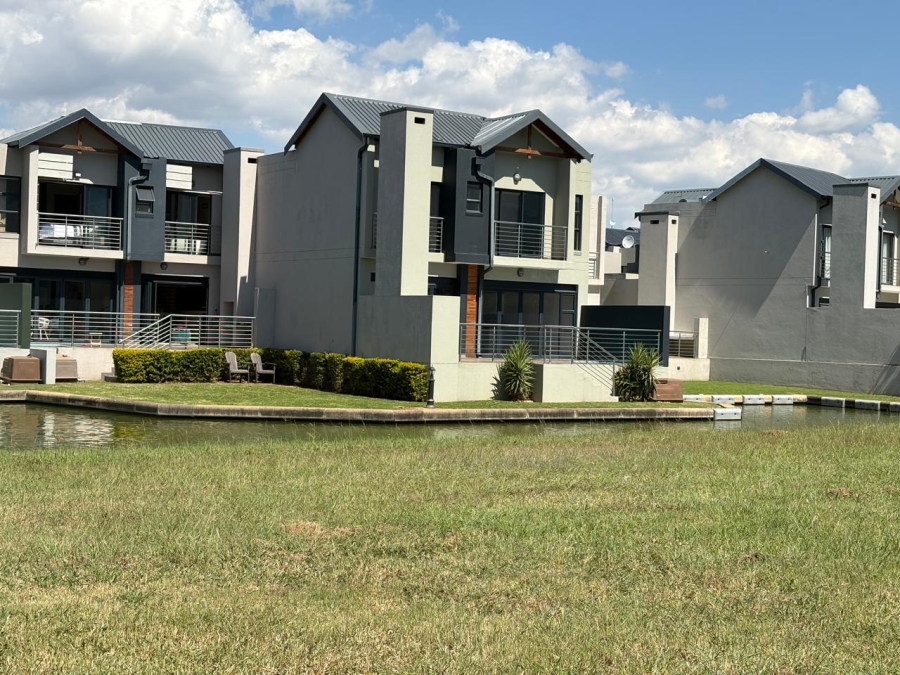 4 Bedroom Property for Sale in The Islands Estates North West